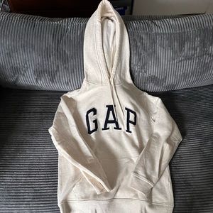 Men’s hoodie.